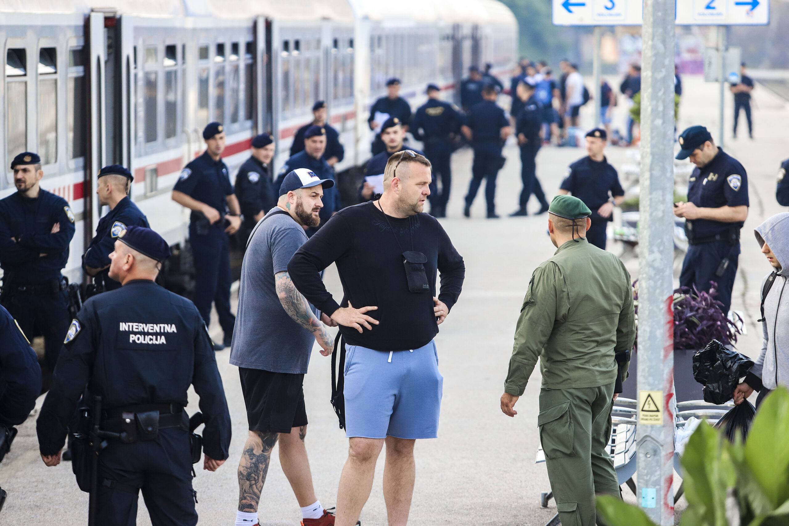 Veliki Sigurnosni Izazov Torcida I Funcuti Na Putu Prema Rijeci Po