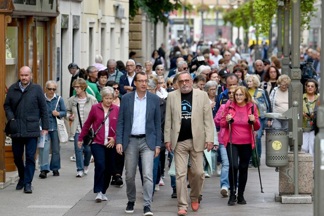 Grad Rijeka Osigurao Eura Bo I Nice Za Umirovljenika Novi List