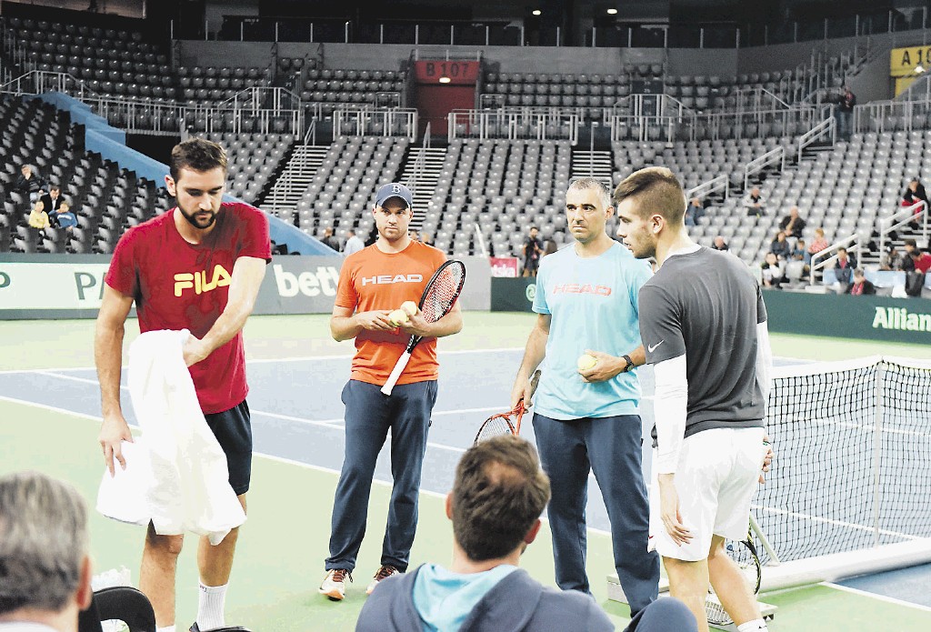 TRENING U ARENI – Marin Čilić, treneri Lovro Zovko i Igor Šarić te Borna Ćorić