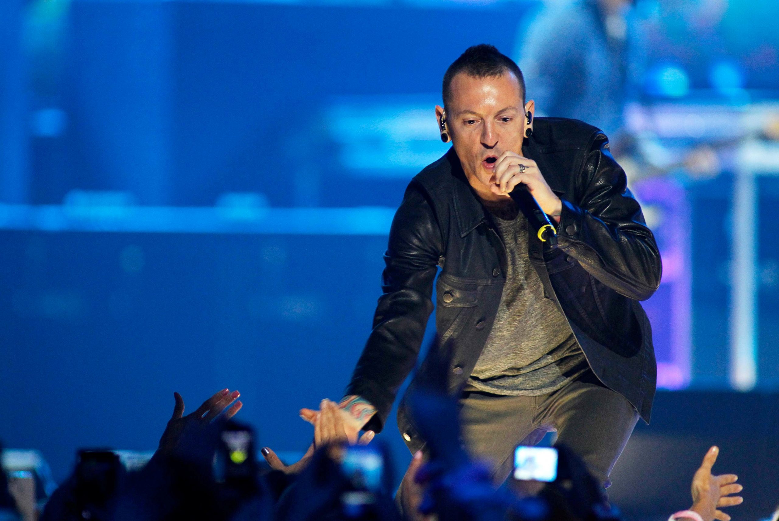 Neprežaljeni frontman Chester Bennington tijekom nastupa 2012., Foto: Reuters