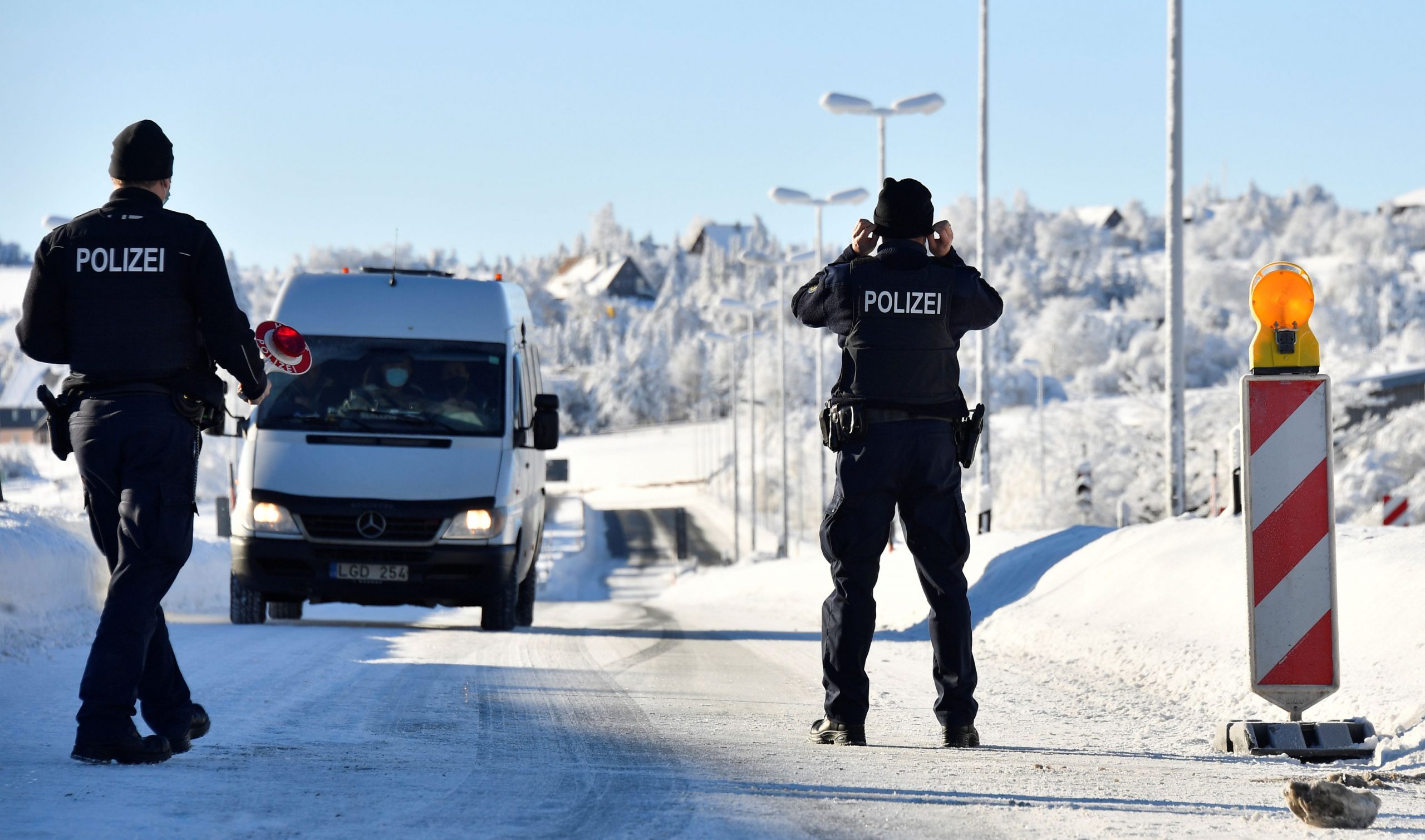 Полиция Австрии на границе с Германией
