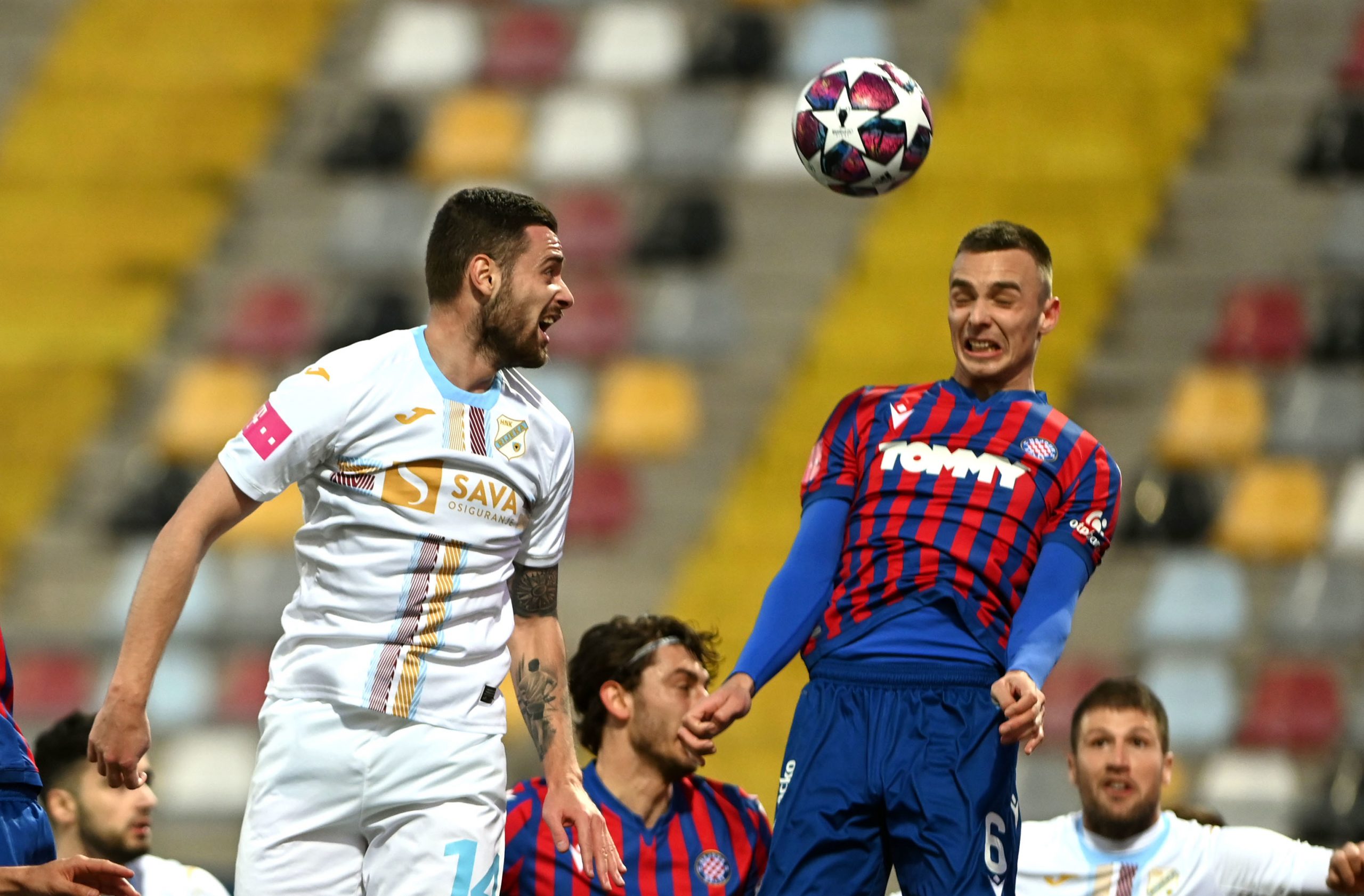 HAJDUK - RIJEKA 1:2 KRAJ! Rijeka uzela velika tri boda na Poljudu! Labrović  junak Bijelih! - Novi list