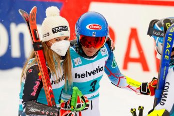 Alice Robinson i Mikaela Shiffrin/Foto REUTERS