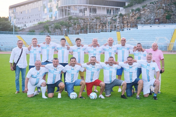 Arhiva HNK Rijeka. NK Osijek - Novi list