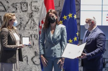 Matea Jelić primila je jednu od nagrada/Foto PIXSELL