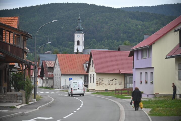 Depopulacija jedan je od izazova s kojim se suočavaju periferne regije i u Hrvatskoj i u Švicarskoj / Foto M. LEVAK