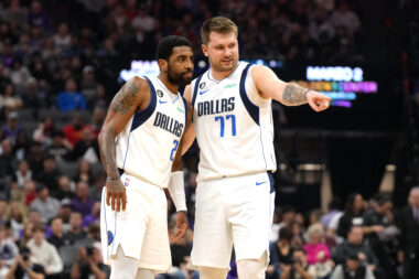 Kyrie Irving i Luka Dončić/Foto REUTERS