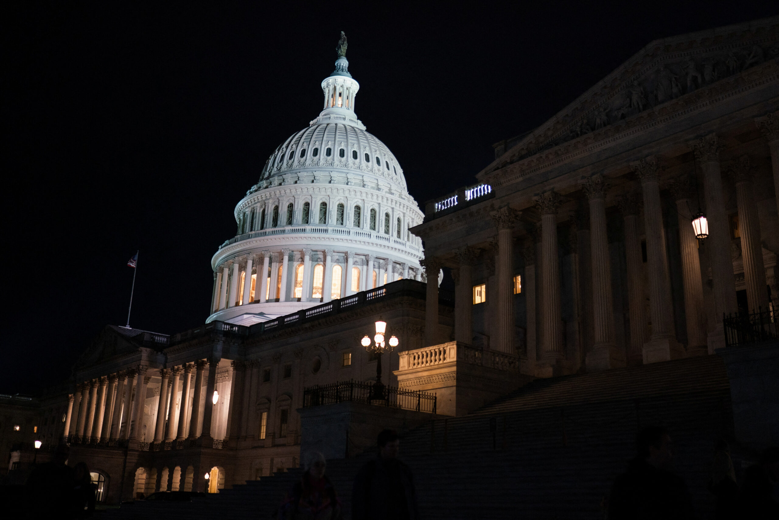 Američki Senat Danas Bi Mogao Izglasati Novu Pomoć Za Ukrajinu, Ali U ...