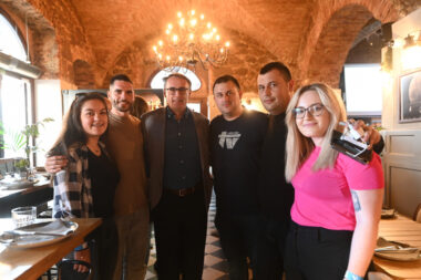 Antea Žarković, Petar Kajić, Davor Širola, Dean Kotiga, Andreo Dujić i Sara Pehnec / Foto A. KRIŽANEC