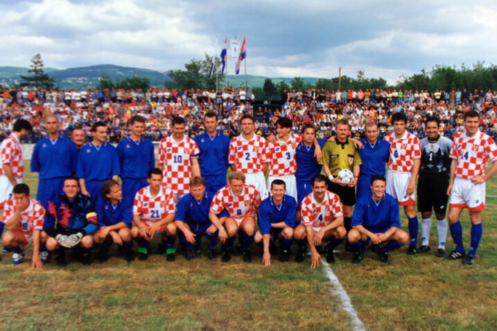 Hrvatska nogometna reprezentacija igrala je s Kraljevicom uoči SP-a u Francuskoj