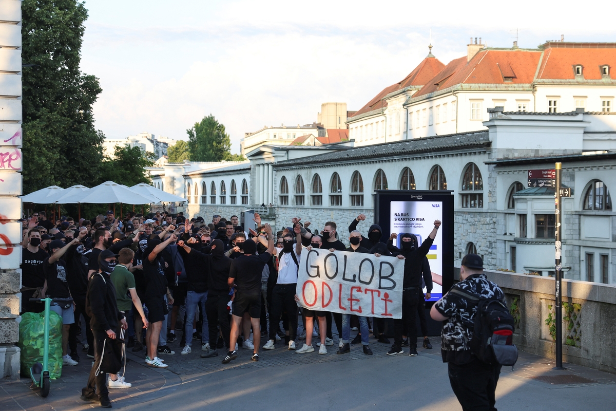 S nedavnih prosvjeda slovenske ekstremne desnice u Ljubljani protiv imigrantske politike premijera Roberta Goloba / Foto Reuters