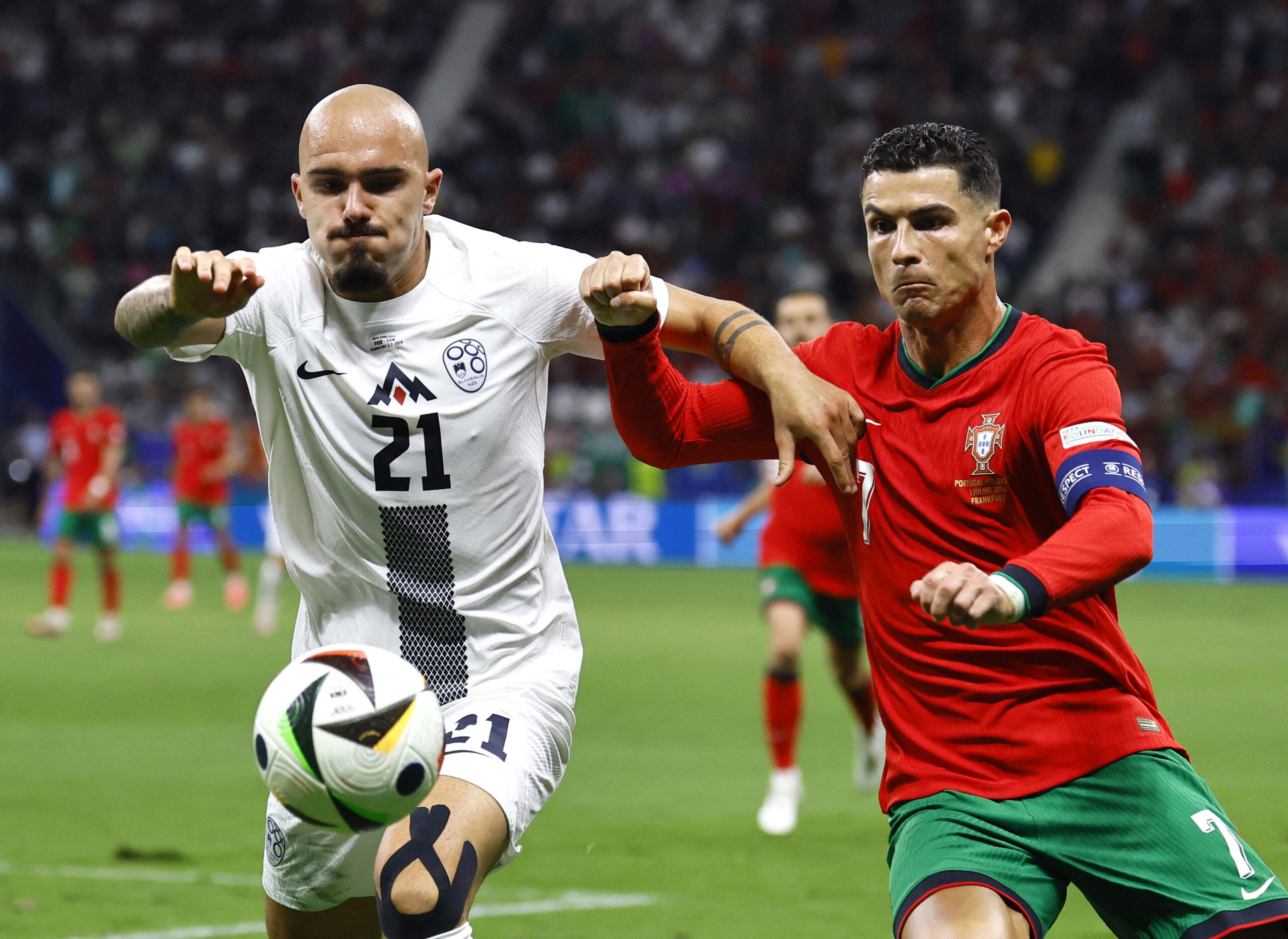 Vanja Drkušić i C. Ronaldo/Foto REUTERS