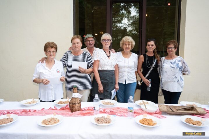 Najuspješnije domaćice I domaćini iz Udruge Ognjišće / Foto Luigi Opatija