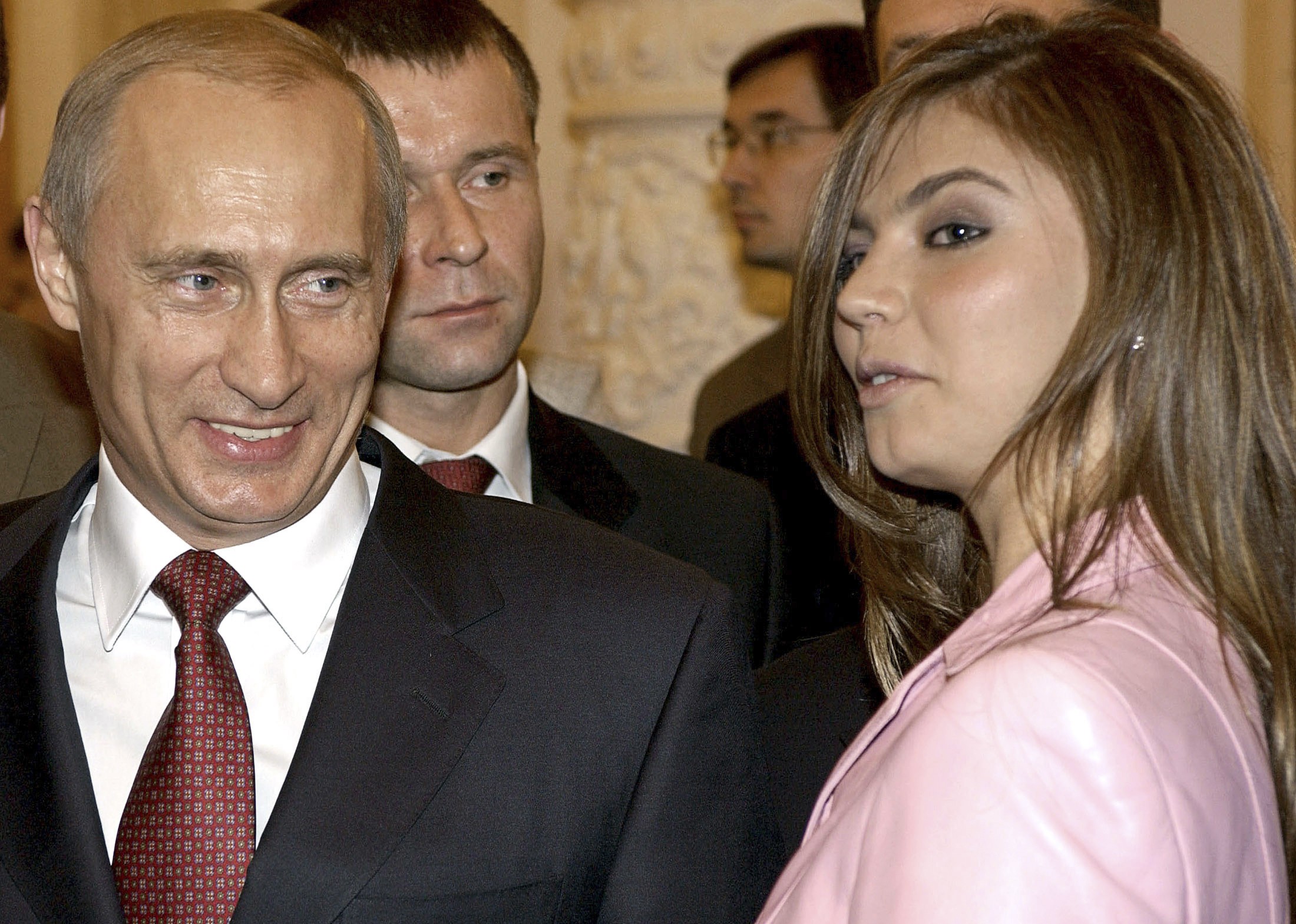 Alina Kabajeva i Vladimir Putin / Reuters