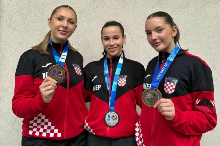 Nikolina Golomboš, Ema Sgardelli i Darija Šnajder/Foto HKS