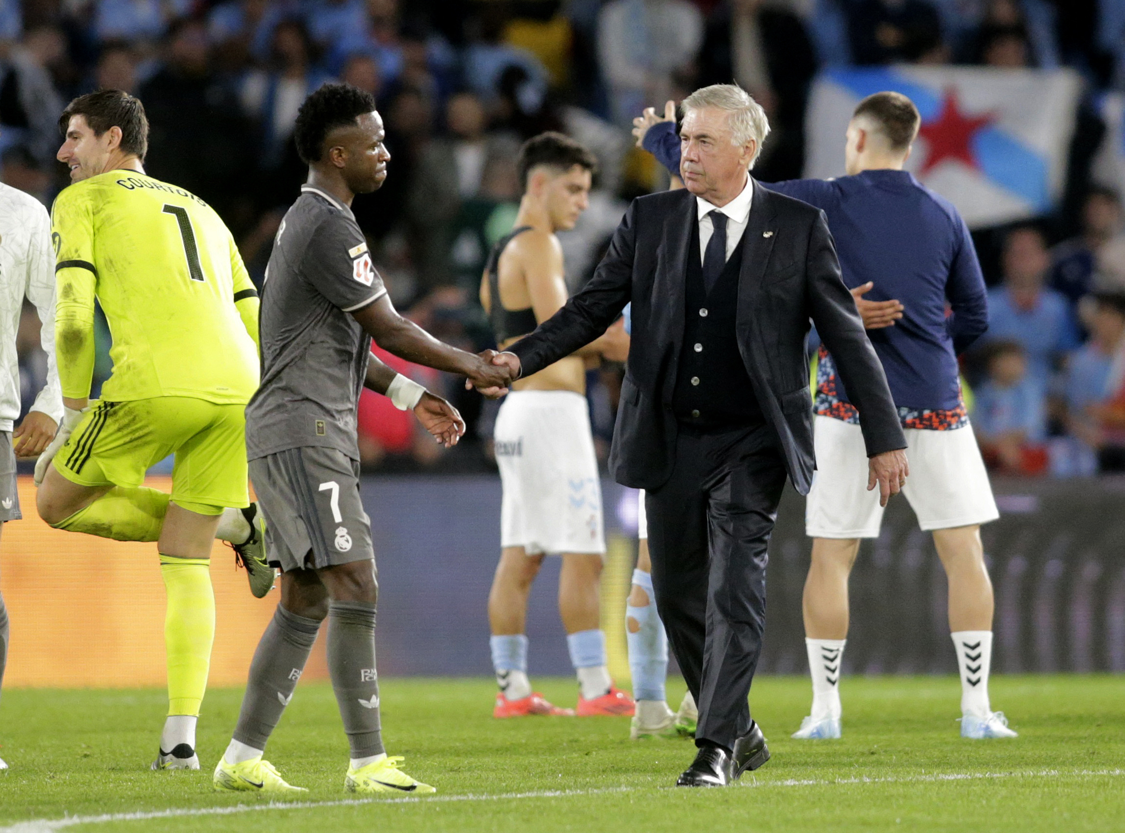 Vinicius Junior i Carlo Ancelotti/Foto REUTERS