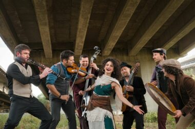 Barcelona Gipsy balKan Orchestra / Foto promo