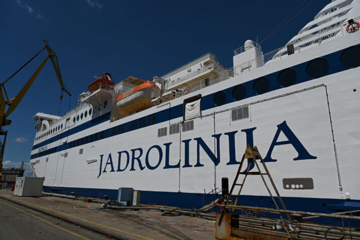 Jadrolinija će brod "Dalmacija" otplatiti za deset godina / Foto: V. KARUZA