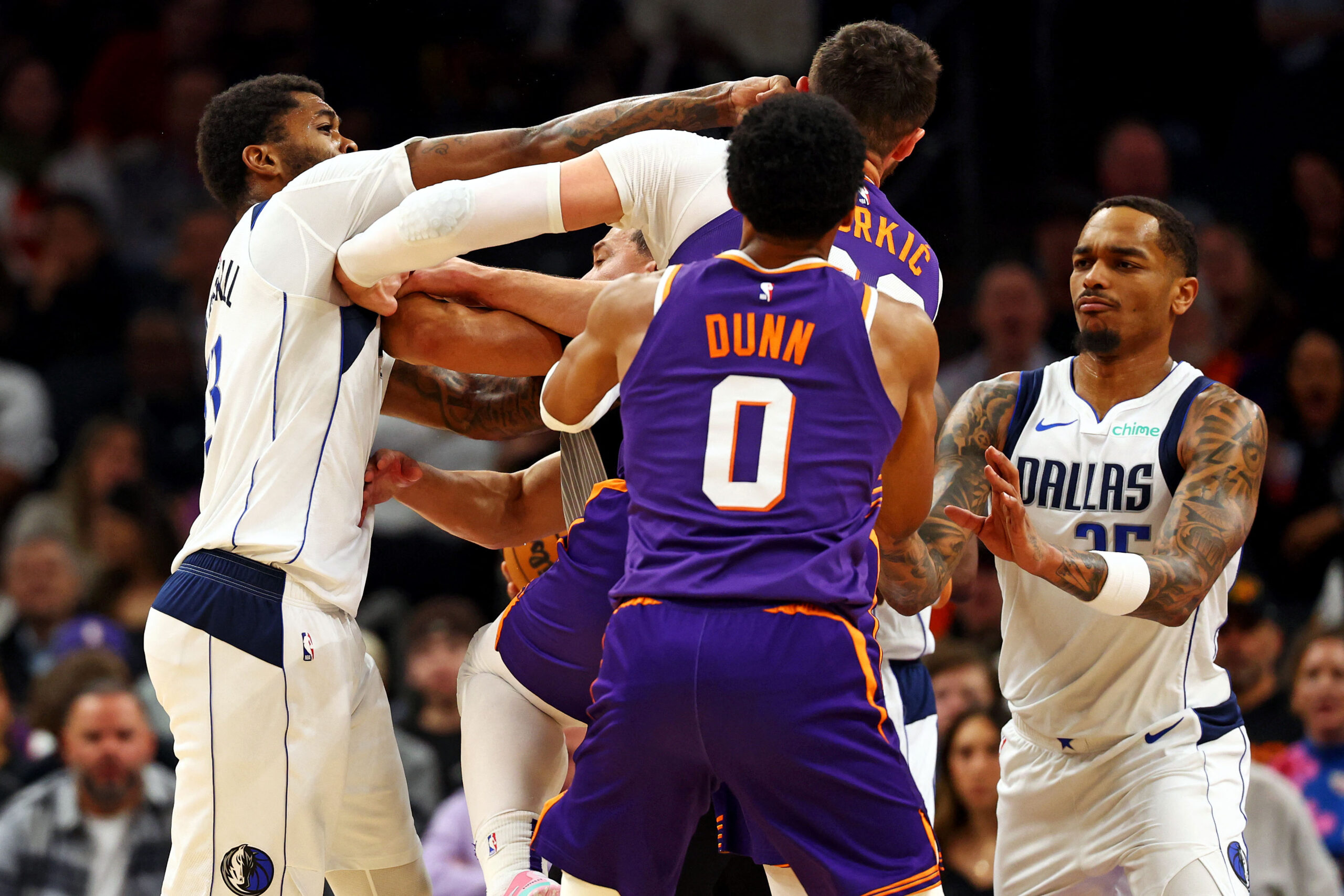 Naji Marshall i Jusuf Nurkić/Foto REUTERS