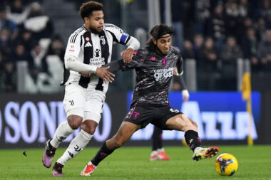 Weston McKennie (Juventus) i Youssef Maleh (Empoli)/Foto REUTERS