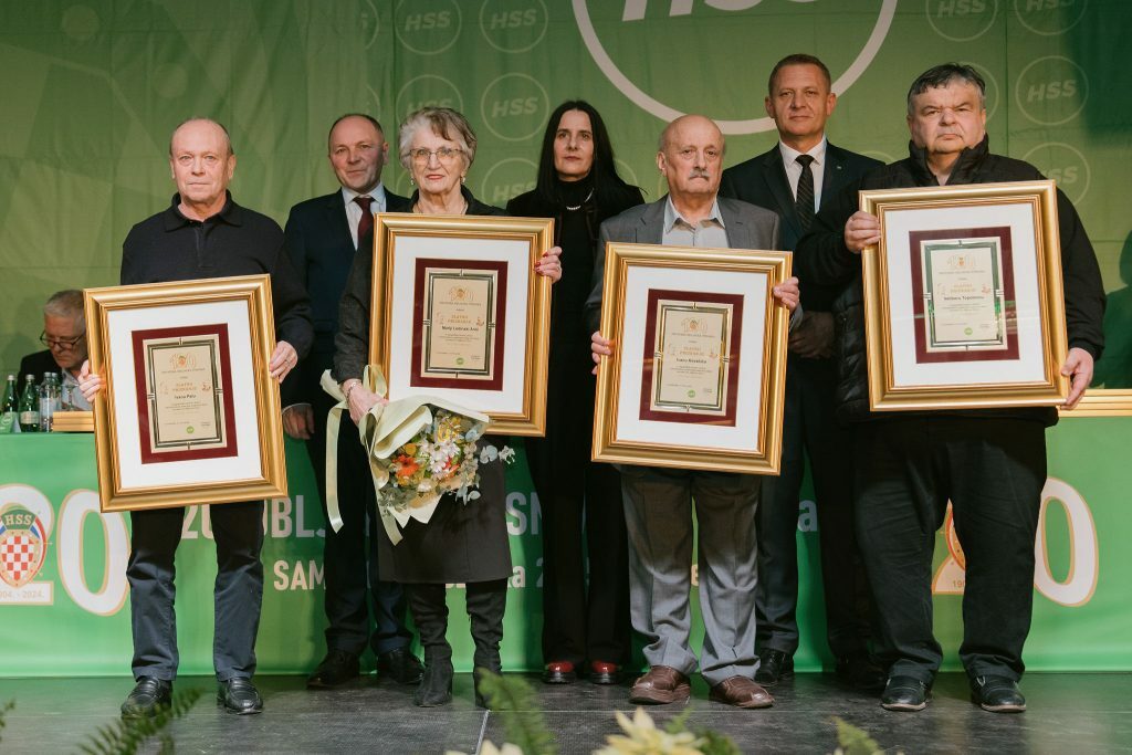 Četiri zlatna priznanja su primili Marija Ledinski Anić, Ivan Kovačić, Ivan Pal i Velibor Velo Topolovec