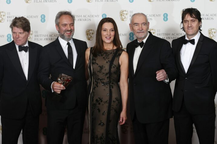 Barbara Broccoli i Michael G. Wilson s redateljem »Skyfalla« Samom Mendesom (lijevo), Foto: Reuters